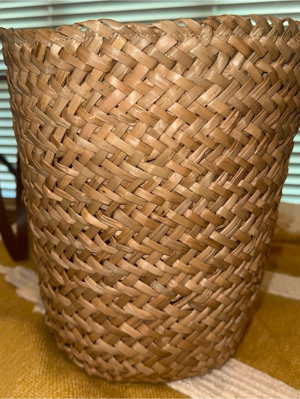 Bulgari  Dubai Woven Straw Tote with Brown Leather Handles - Picture 4 of 13